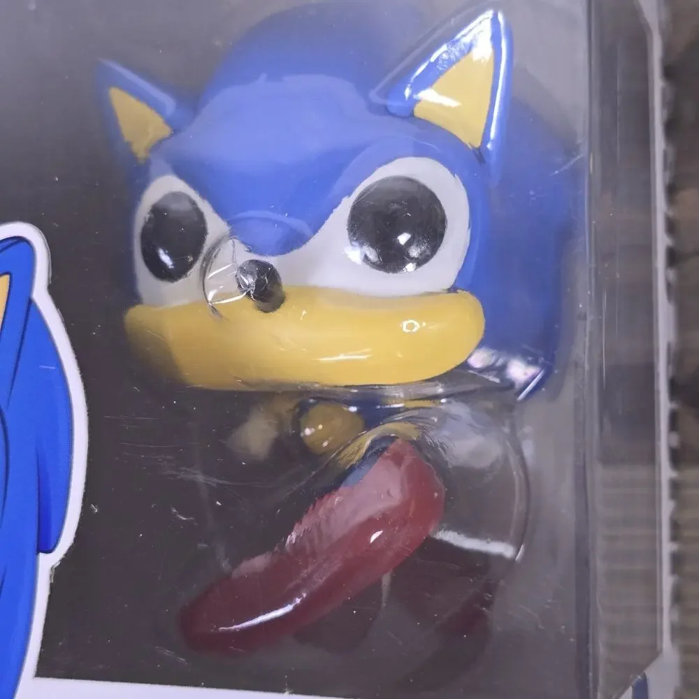 Funko Pop! Ganes: Sonic the Hedgehog - Classic Sonic #632 - Box n Fair Condition